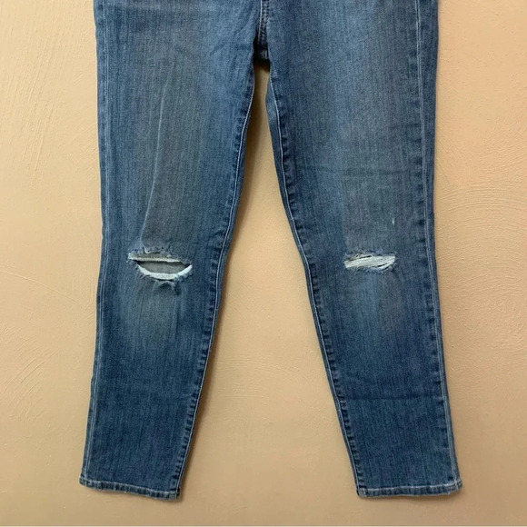 Joe's Jeans Women Lara Distressed Straight Ankle Jeans - Picture 5 of 12